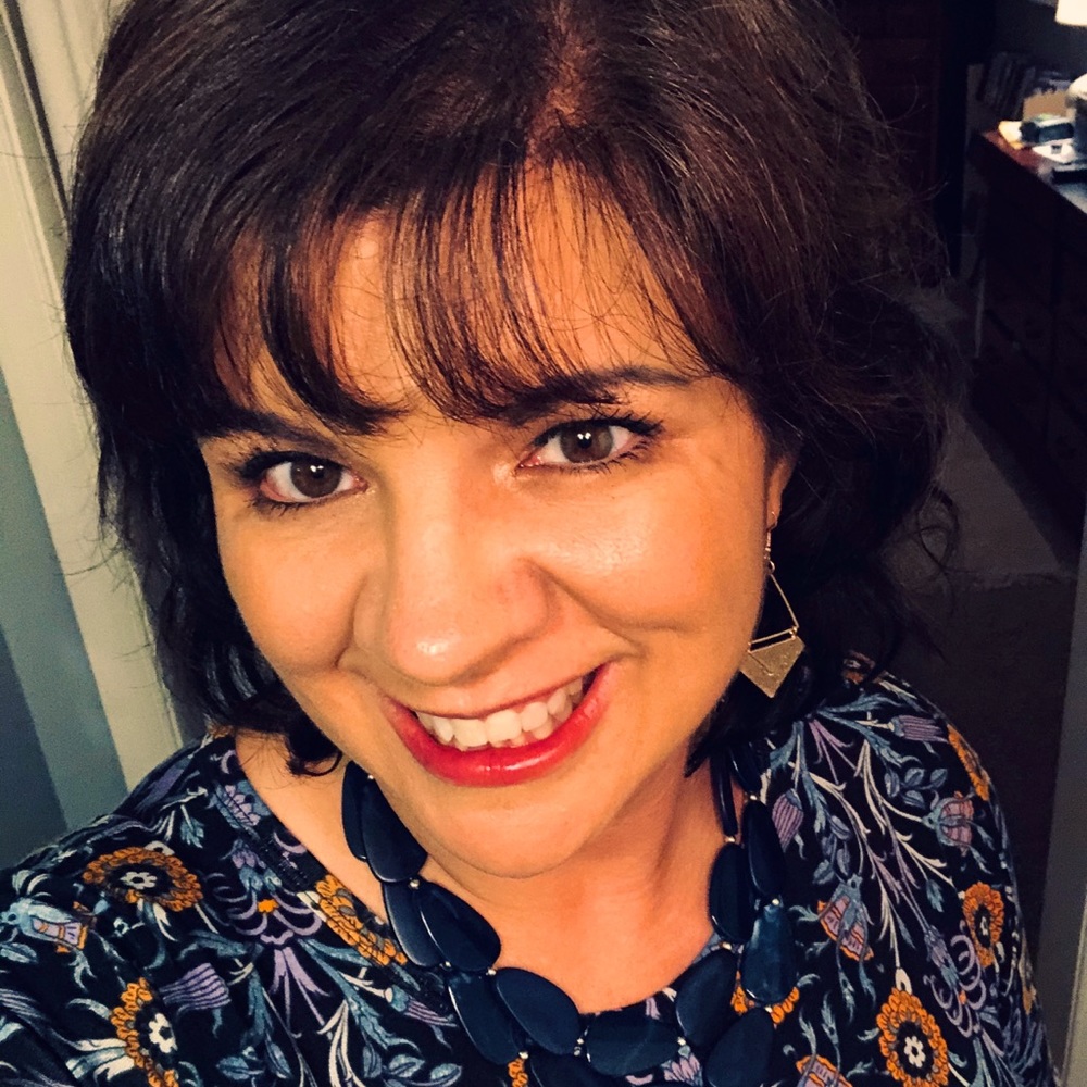 Meet your Posher, Liz!